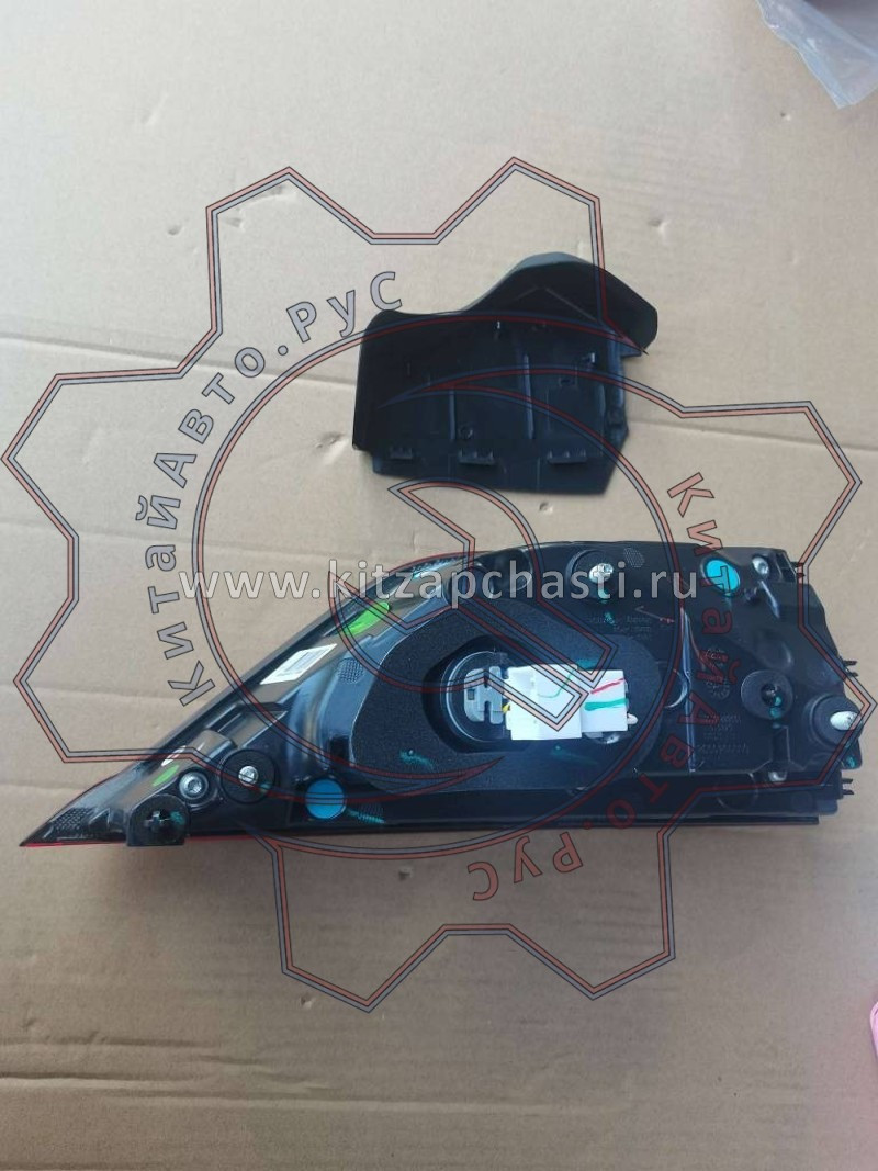 Фонарь задний правый Geely Okavango  7057022800